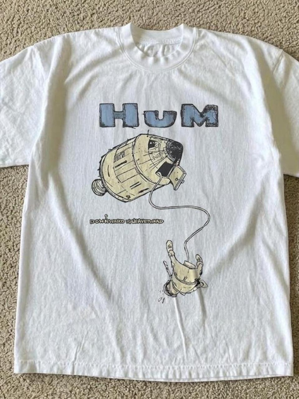 Gildan White Short Sleeve Tee with Blue HUM Graphic